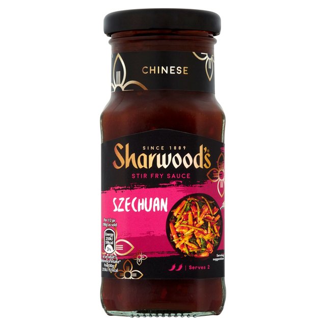 Sharwood's Szechuan Stir Fry Sauce 195g - Special Offer