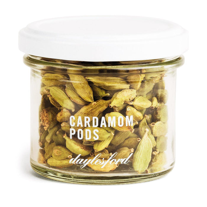 Daylesford Cardamom Pods 30G